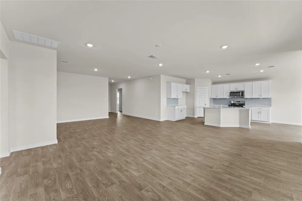 375 ELKINS PRAIRIE DRIVE Lockhart, TX 78644
