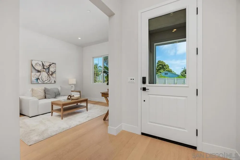 1714 California St. Oceanside, CA 92054