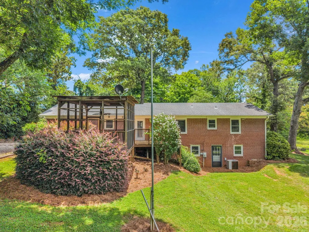 184 Edwards Street Rutherfordton, NC 28139