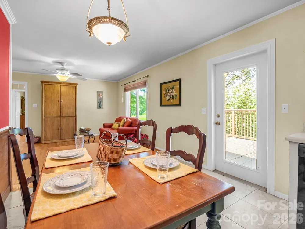 184 Edwards Street Rutherfordton, NC 28139