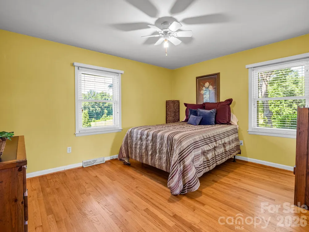 184 Edwards Street Rutherfordton, NC 28139
