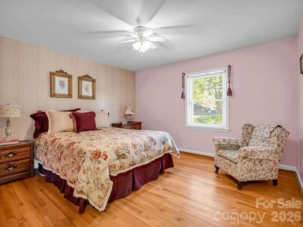 184 Edwards Street Rutherfordton, NC 28139