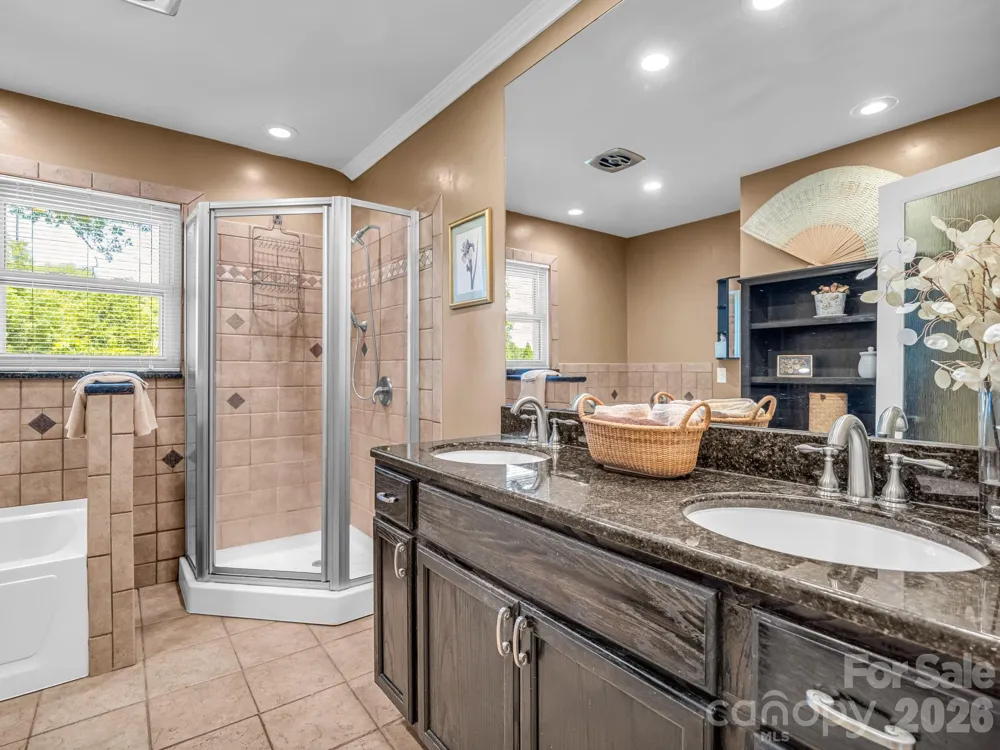 184 Edwards Street Rutherfordton, NC 28139