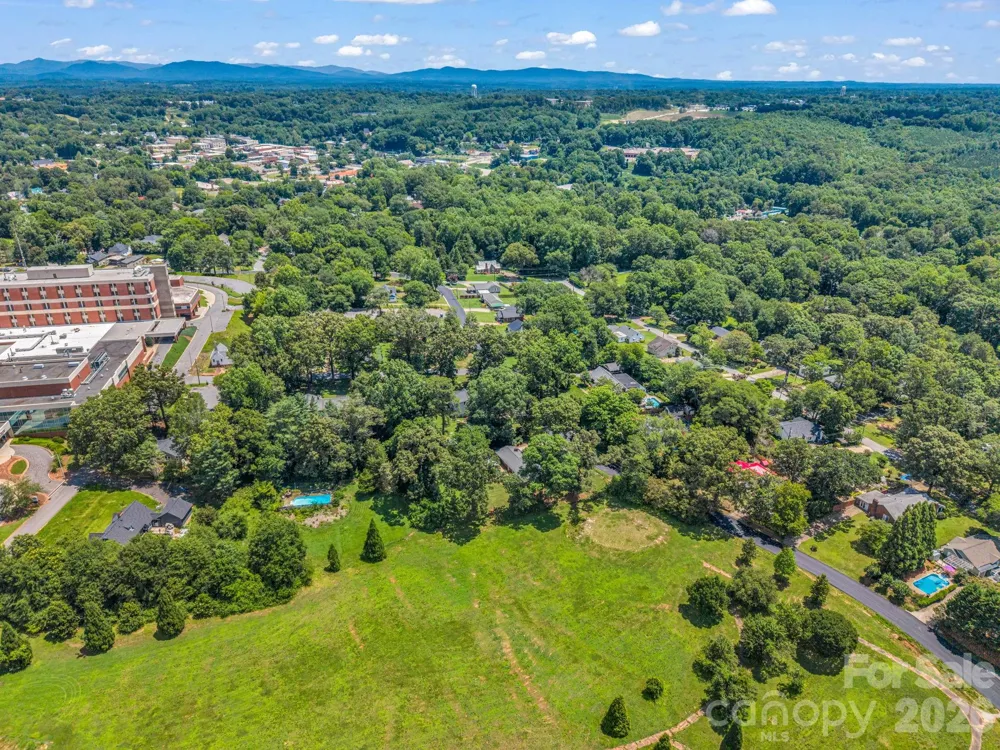 184 Edwards Street Rutherfordton, NC 28139