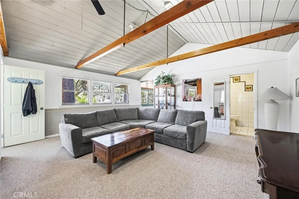 7100 Lakewood Drive Frazier Park, CA 93225