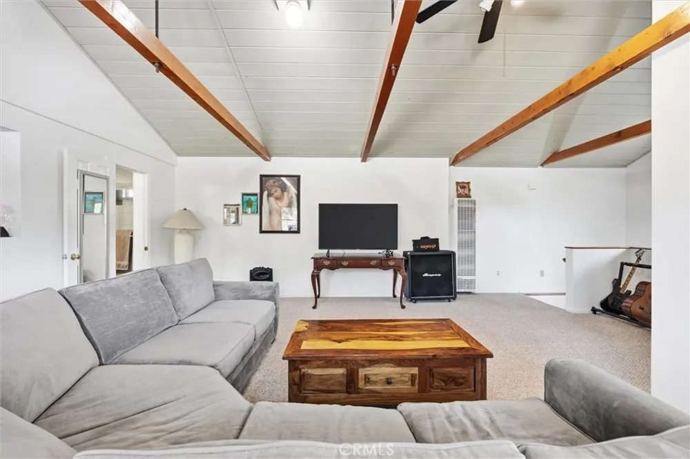 7100 Lakewood Drive Frazier Park, CA 93225