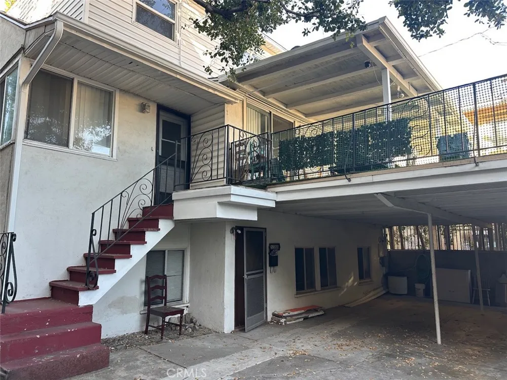 2520 Montrose Avenue Montrose, CA 91020