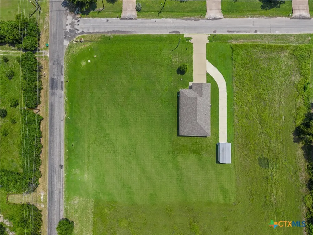 637 Hoffmeyer Lane Robinson, TX 76706