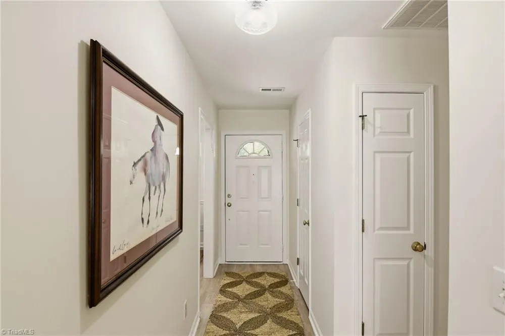 2140 Weststone Road #140 Clemmons, NC 27012