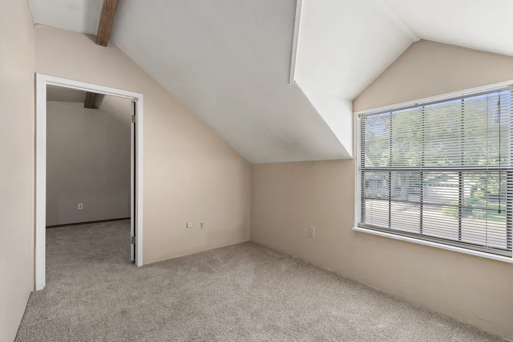 501 W Creek Street Fredericksburg, TX 78624