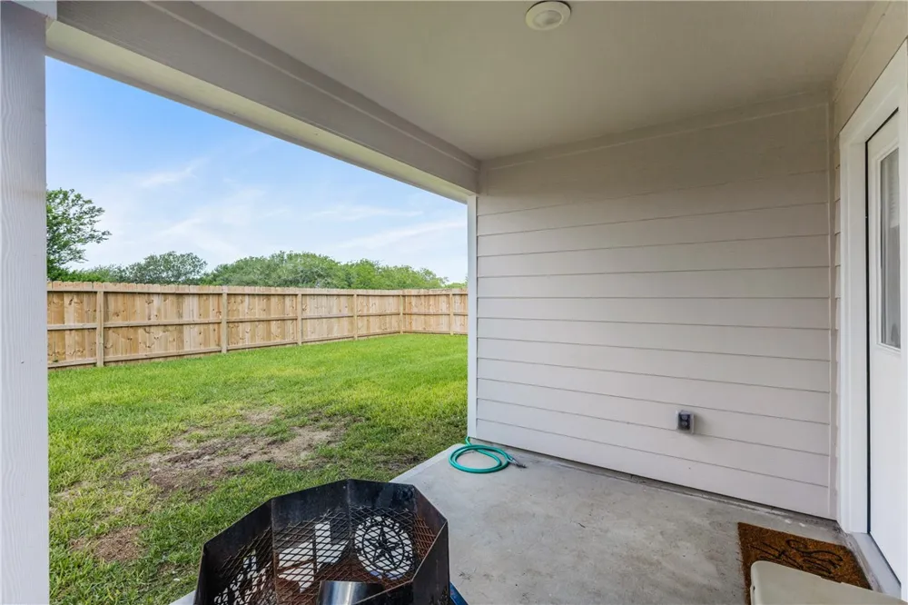 1905 Osbert Nelly Drive Corpus Christi, TX 78417