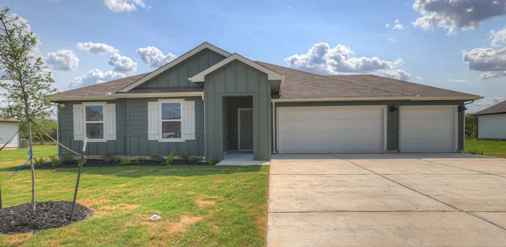 450 KOLBO CROSSING Cove Lockhart, TX 78644