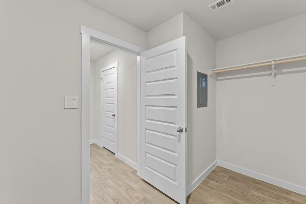450 KOLBO CROSSING Cove Lockhart, TX 78644