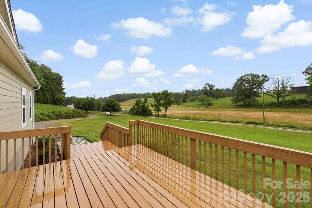 135 Herron Cove Road Weaverville, NC 28787