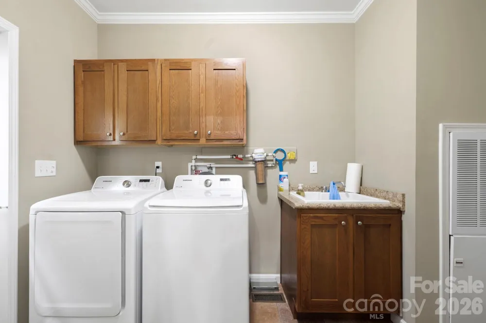 135 Herron Cove Road Weaverville, NC 28787