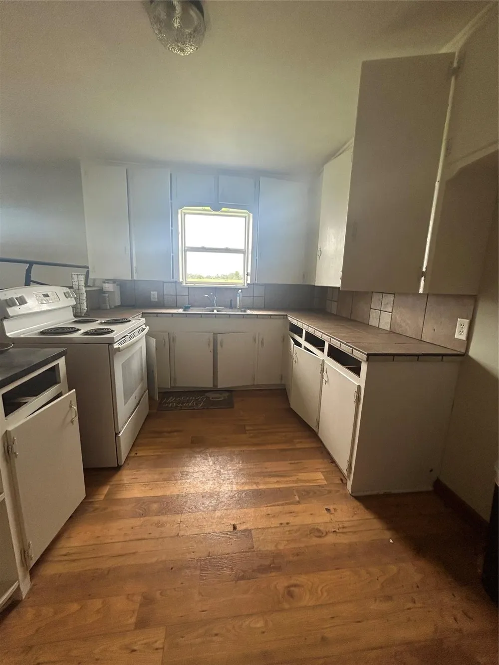 10309 Cr 1 Hallettsville, TX 77964