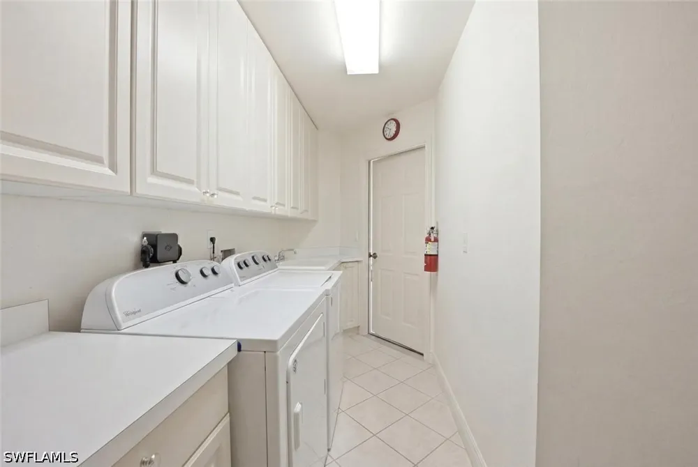 W Hyde Park Court #103 Fort Myers, FL 33912