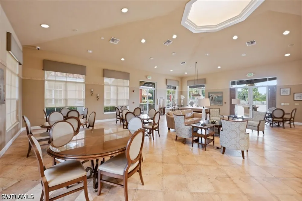 W Hyde Park Court #103 Fort Myers, FL 33912