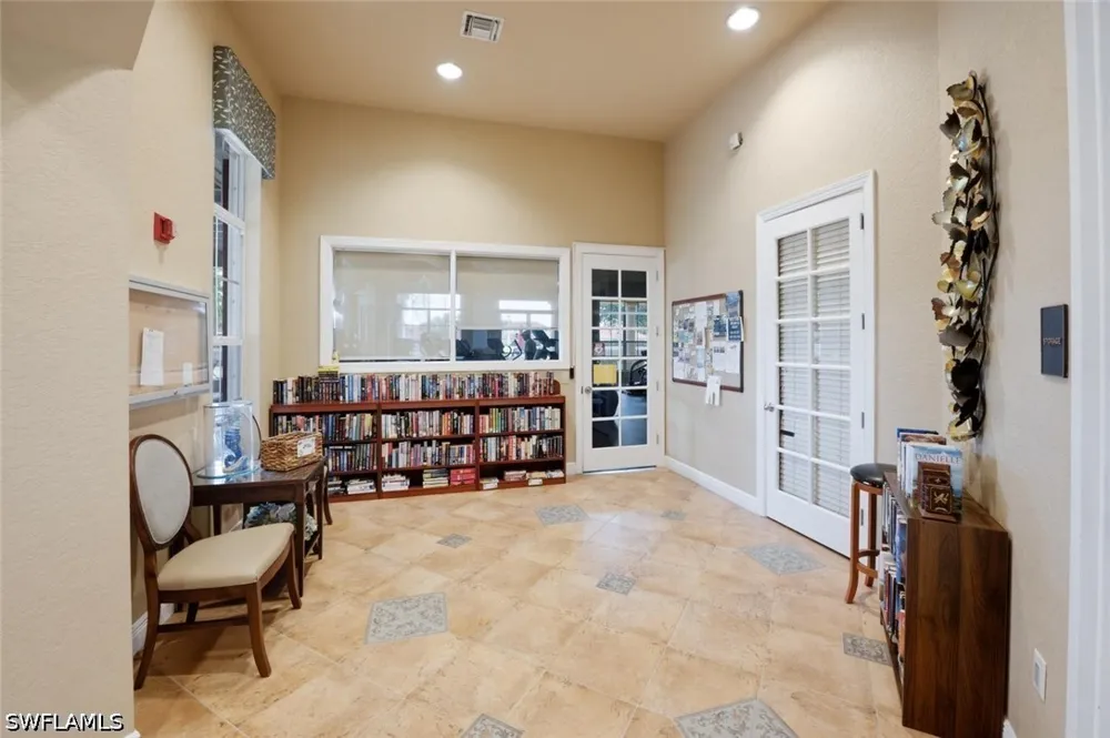 W Hyde Park Court #103 Fort Myers, FL 33912