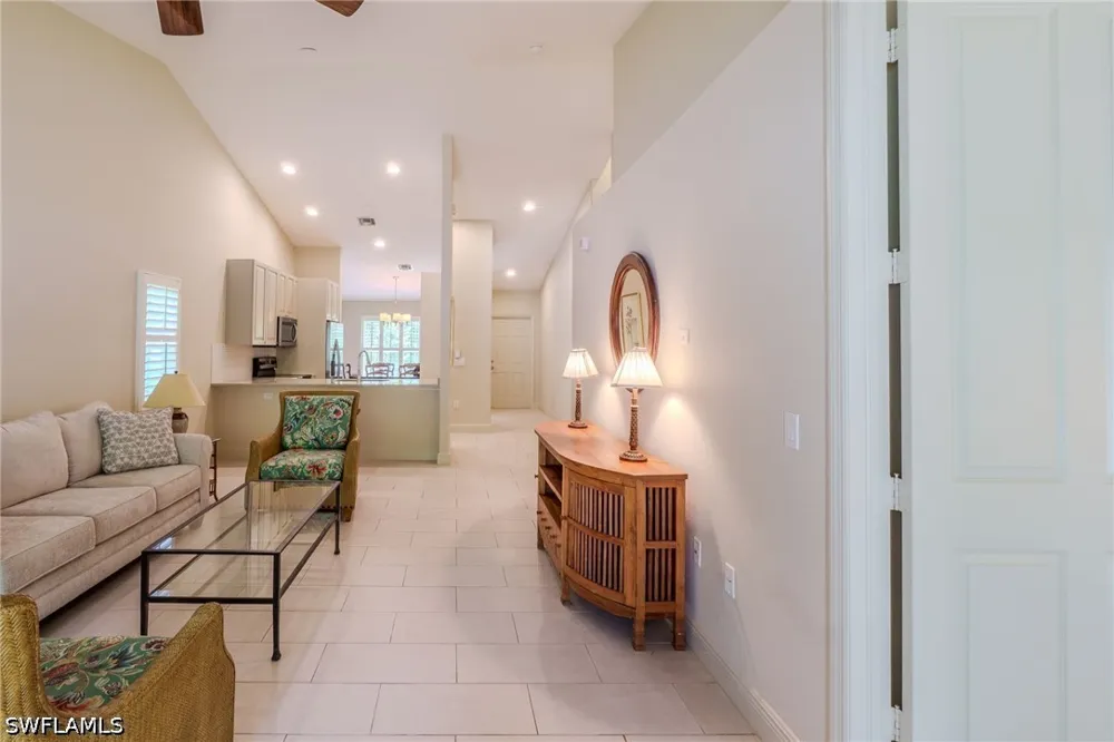 AVION WOODS COURT #104 Naples, FL 34104