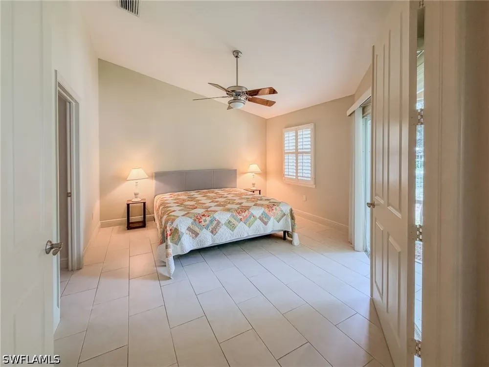 AVION WOODS COURT #104 Naples, FL 34104