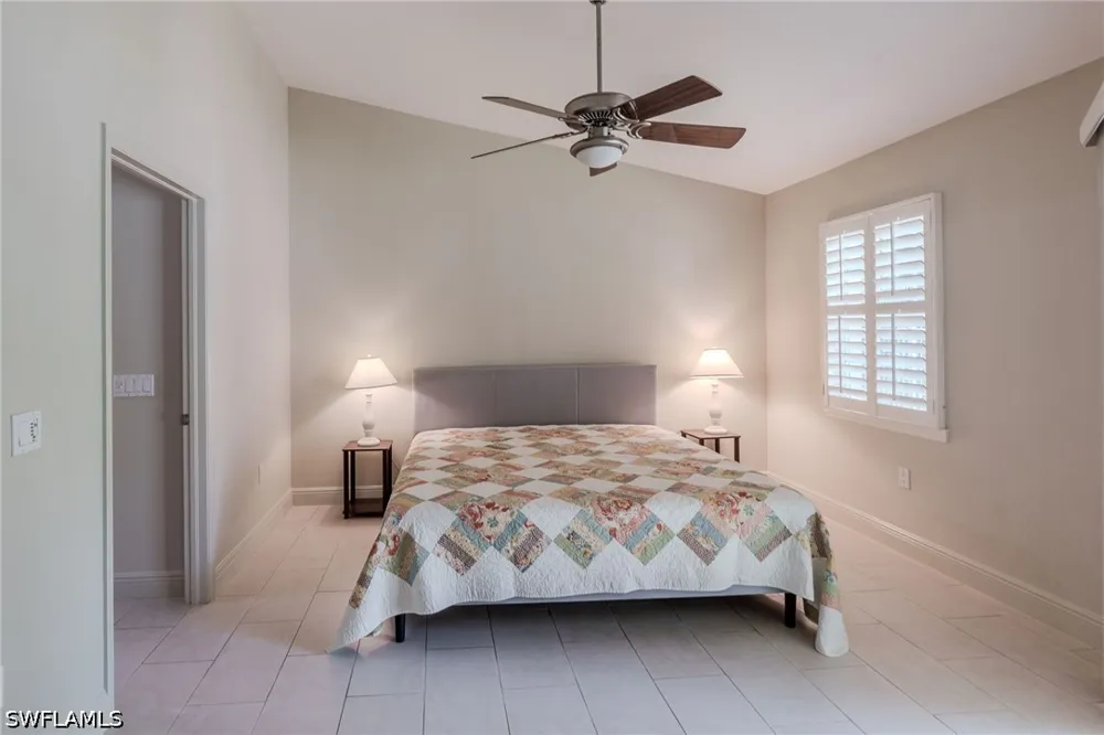 AVION WOODS COURT #104 Naples, FL 34104