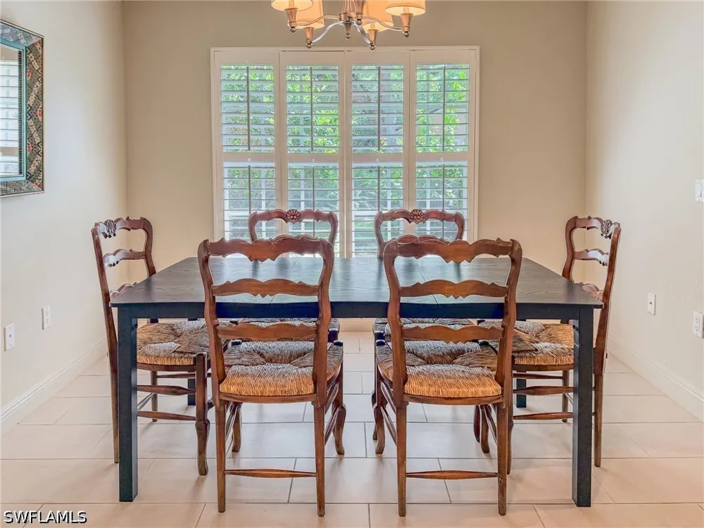 AVION WOODS COURT #104 Naples, FL 34104