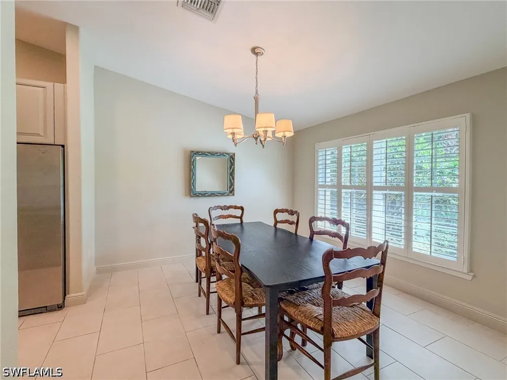 AVION WOODS COURT #104 Naples, FL 34104