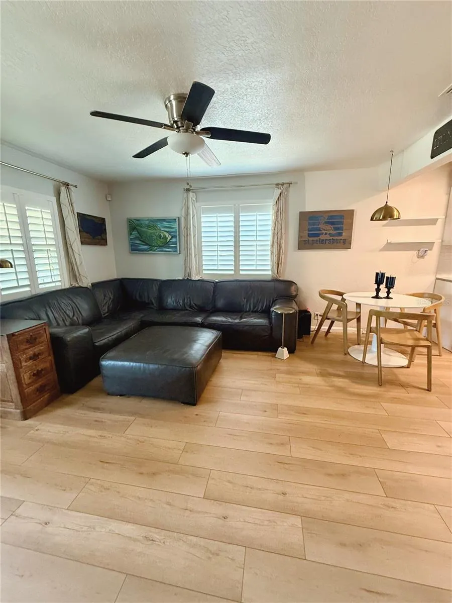 2623 14TH AVENUE St Petersburg, FL 33713