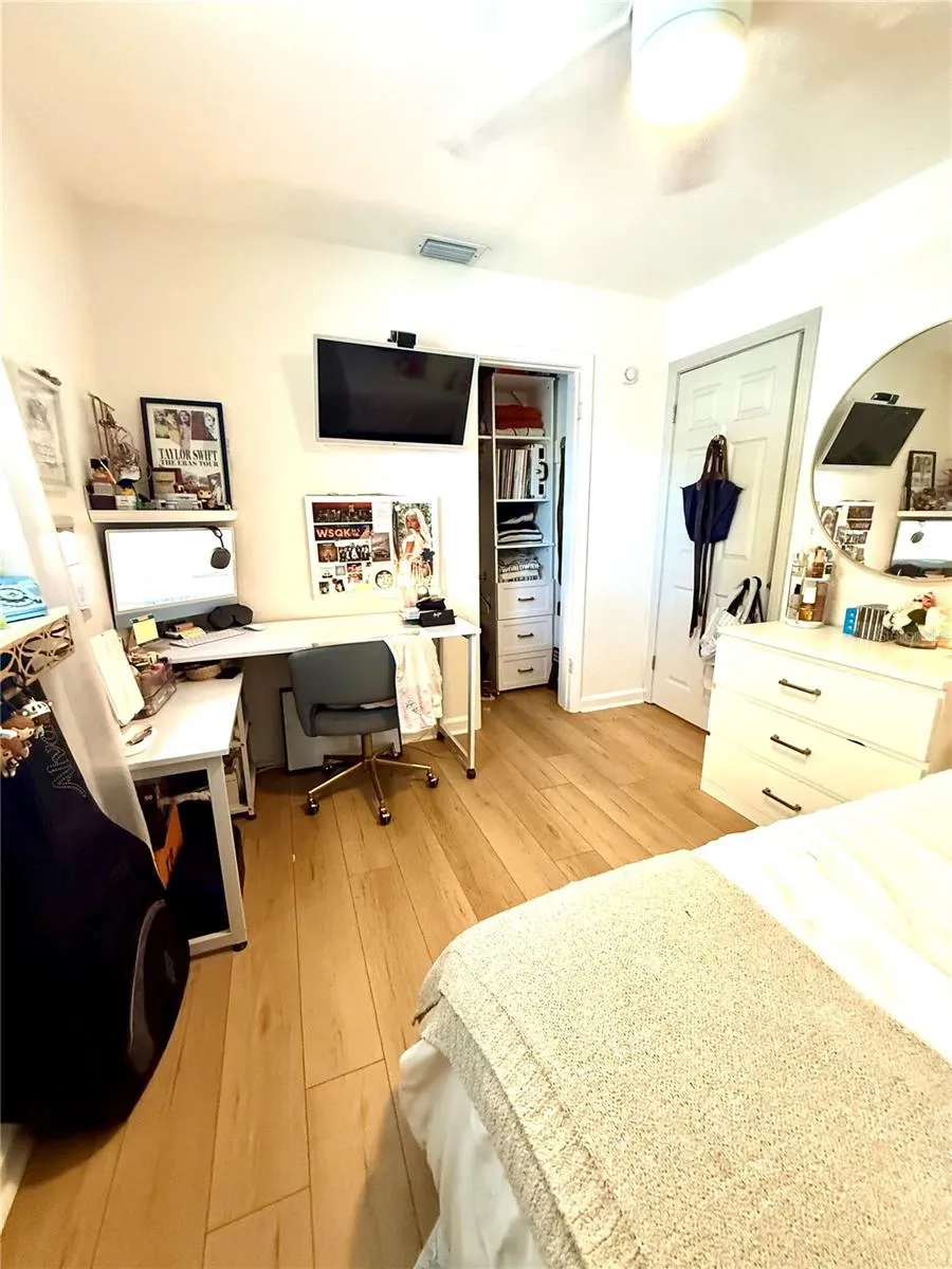 2623 14TH AVENUE St Petersburg, FL 33713