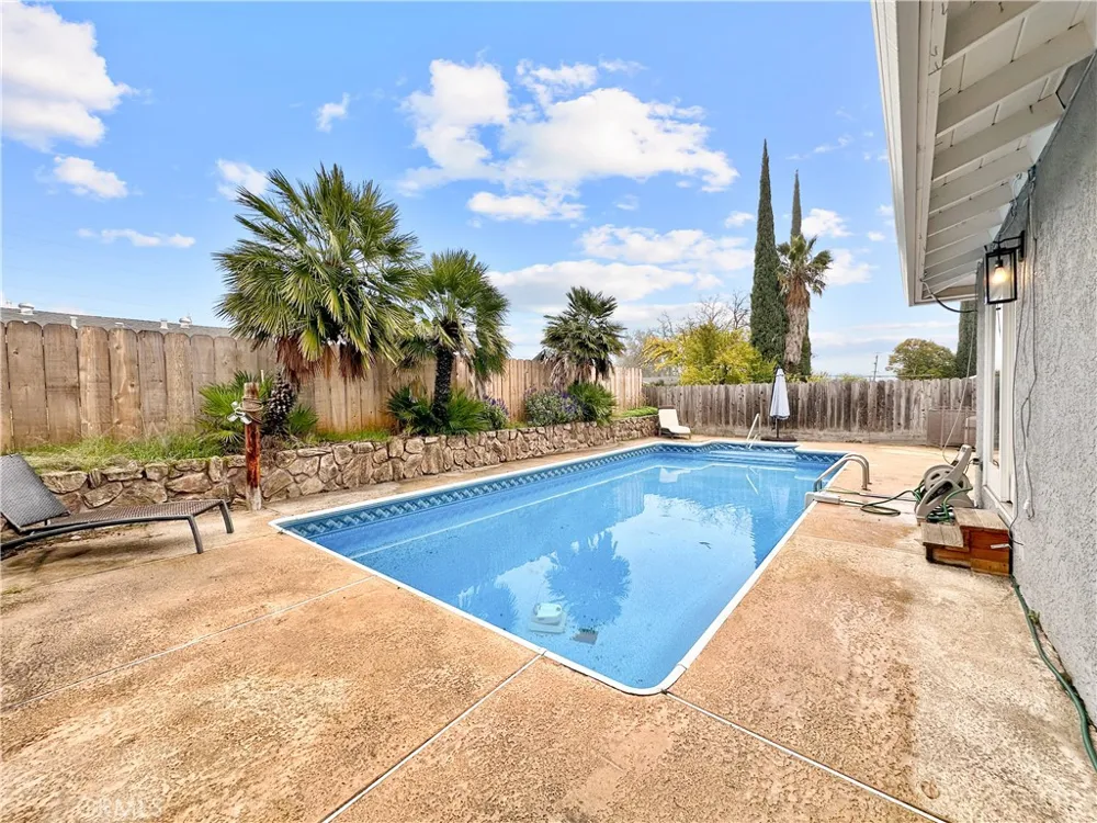 15 Regent Loop Oroville, CA 95966