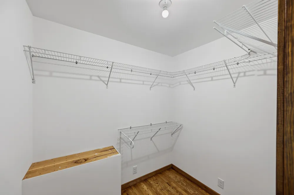 55 Bell Ln Paris, TN 38242