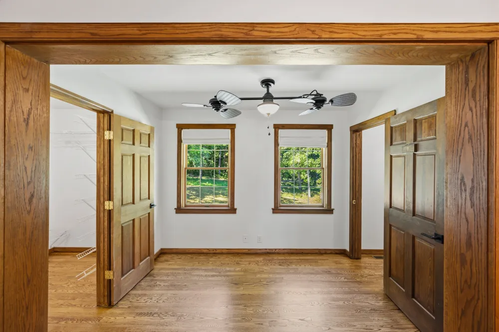 55 Bell Ln Paris, TN 38242