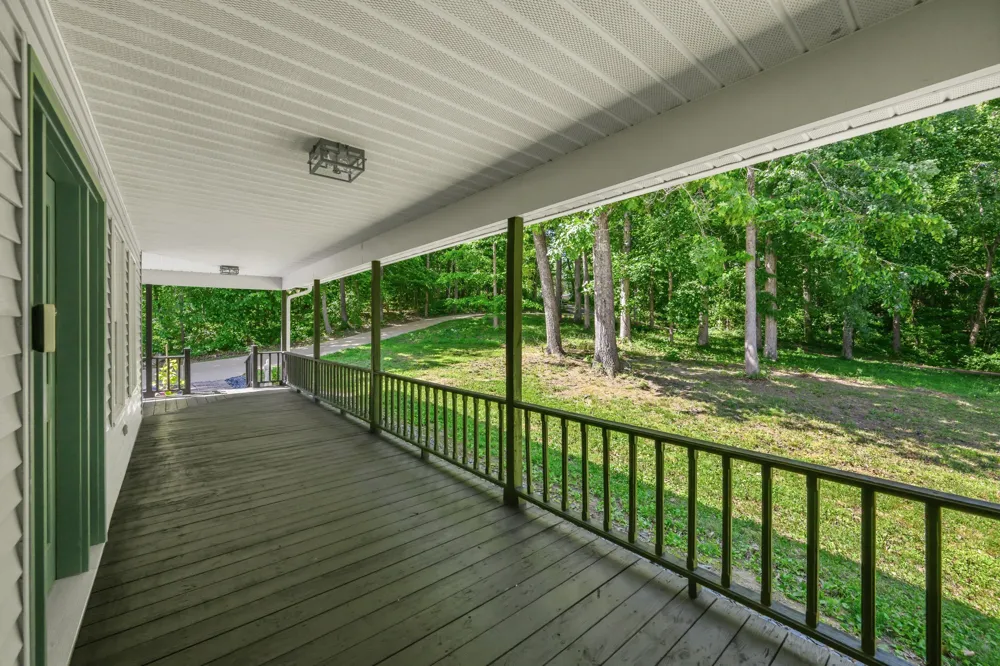 55 Bell Ln Paris, TN 38242