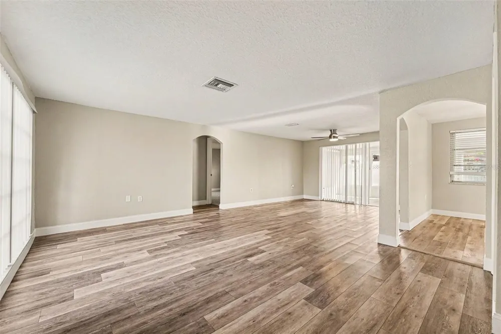 3207 SALISBURY DRIVE Holiday, FL 34691