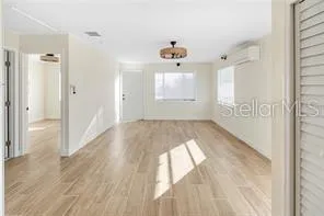 1301 26TH AVENUE S St Petersburg, FL 33705