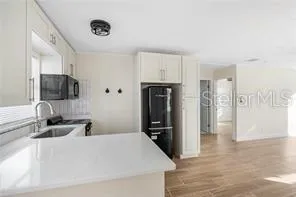 1301 26TH AVENUE S St Petersburg, FL 33705
