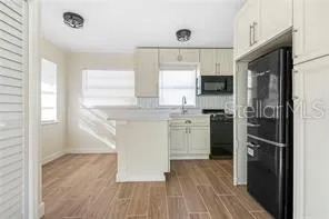 1301 26TH AVENUE S St Petersburg, FL 33705