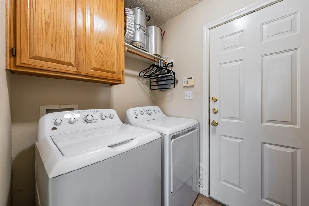 104 W Jade Drive Hewitt, TX 76643