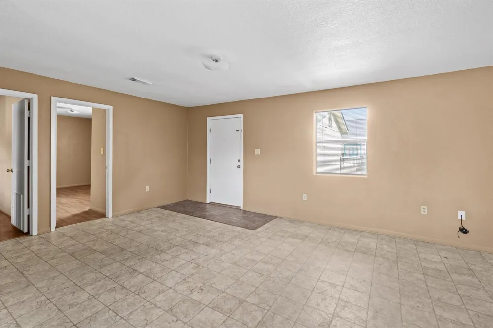 2200 Peach Avenue #4 Bay City, TX 77414