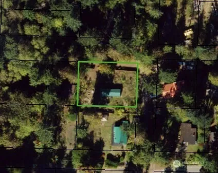 9287 NE Spruce Avenue Indianola, WA 98342