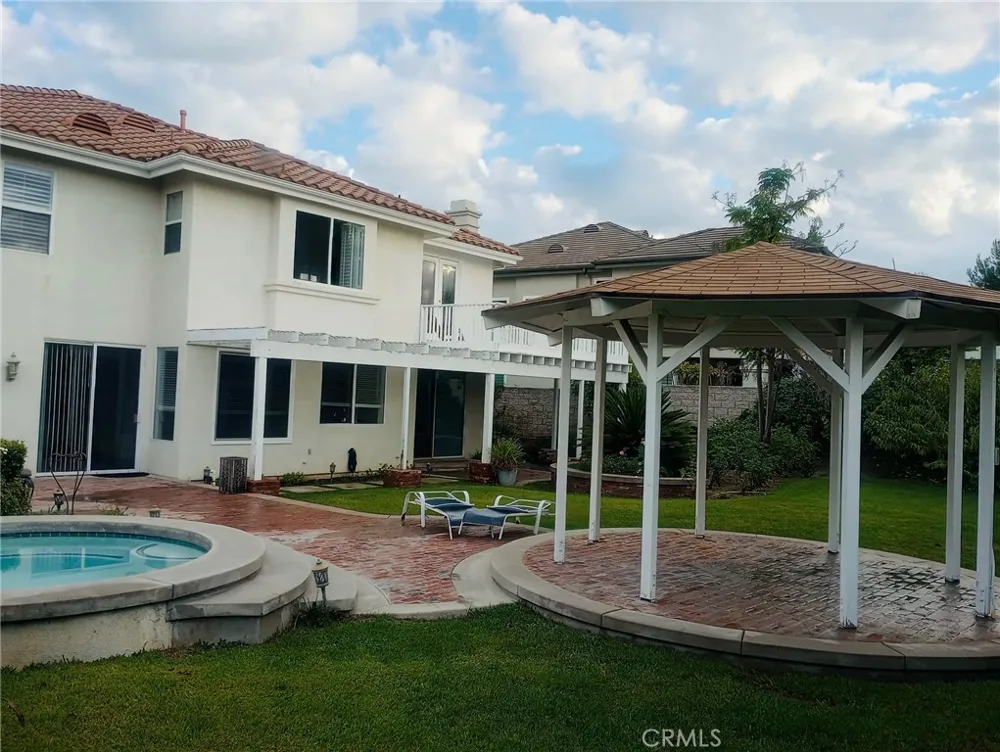 5830 E Lavender Court Orange, CA 92867
