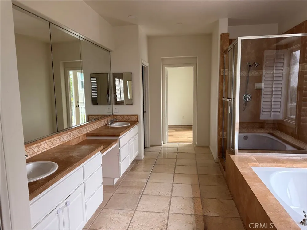 5830 E Lavender Court Orange, CA 92867