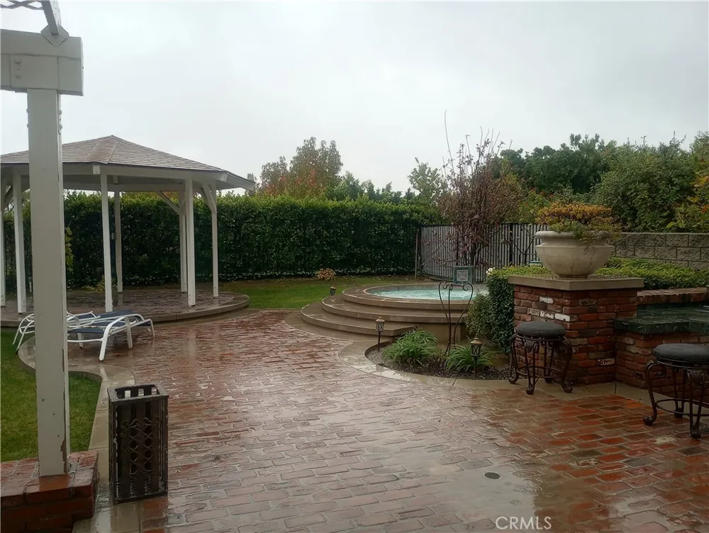 5830 E Lavender Court Orange, CA 92867