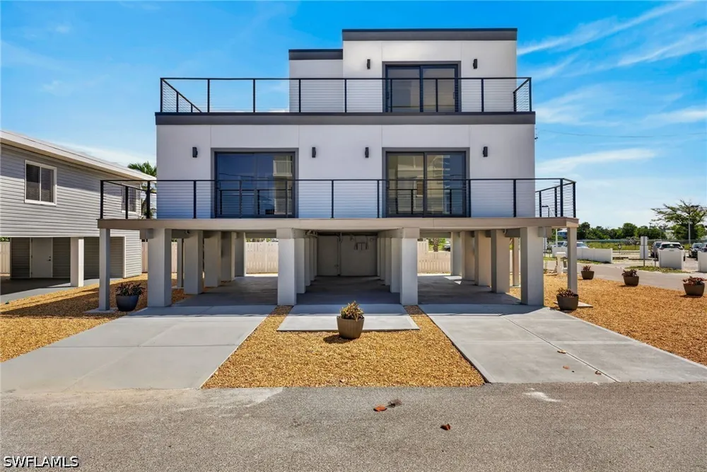 Mango Street Fort Myers Beach, FL 33931