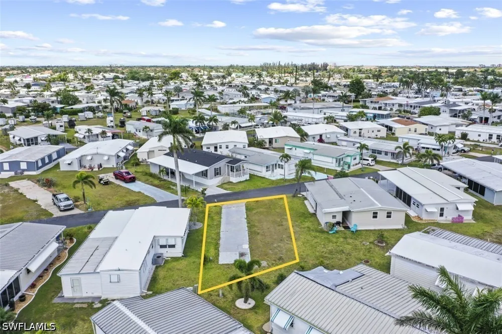 Mattie Avenue Fort Myers, FL 33908