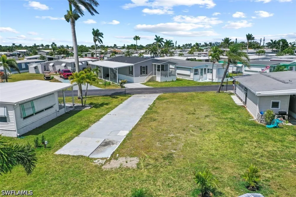 Mattie Avenue Fort Myers, FL 33908