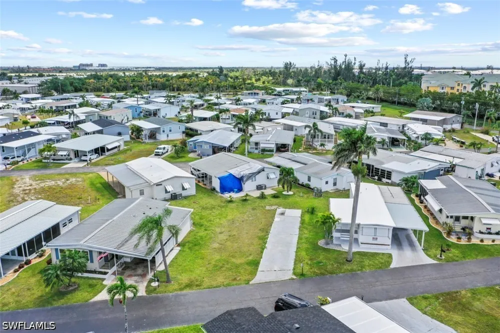 Mattie Avenue Fort Myers, FL 33908