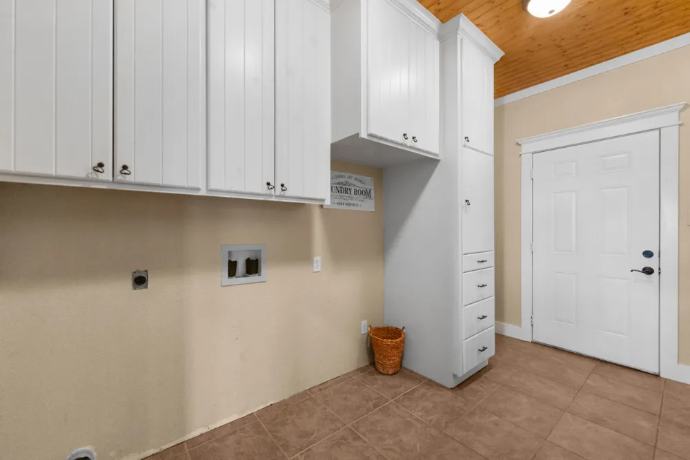 544 River View Drive Johnson City, TX 78636