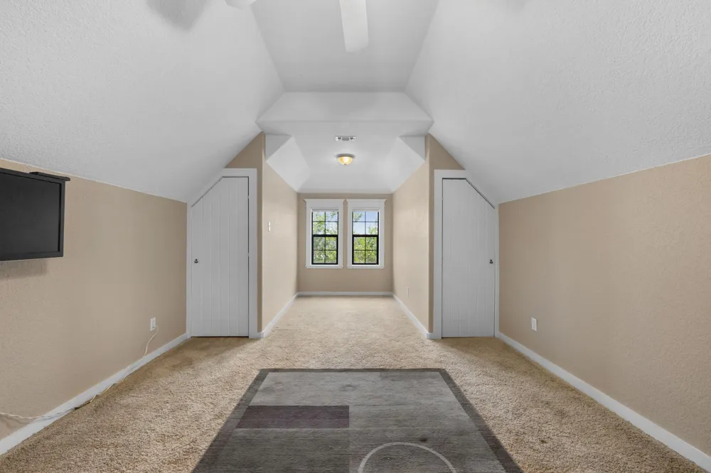 544 River View Drive Johnson City, TX 78636